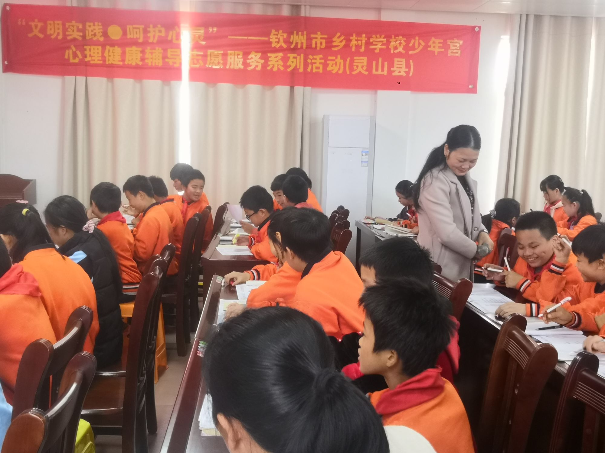 脱美女衣服游戏_猜拳脱美女衣服小游戏下载_猜拳脱美女衣服小游戏在线玩