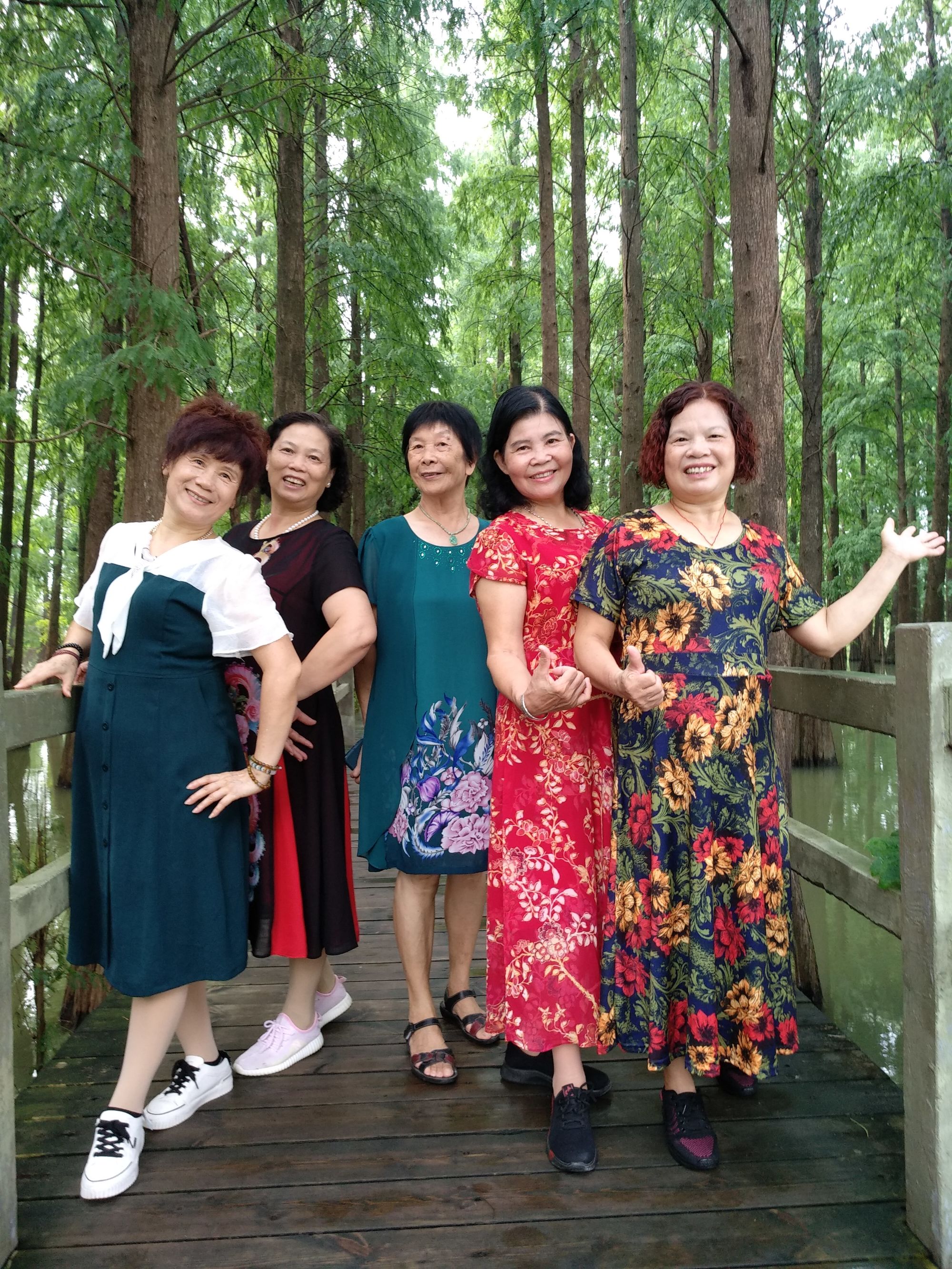 好姐妹群名称大全_群姐妹大全名称好听的名字_群姐妹名称大全霸气