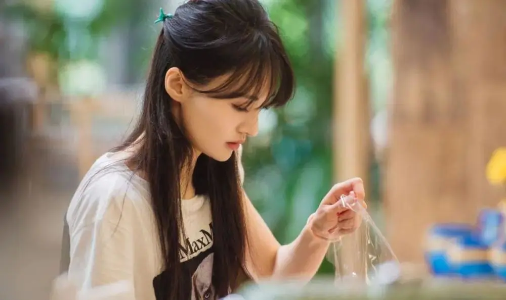 hp超薄笔记本型号_惠普笔记本杨洋同款_hp超薄笔记本郑爽同款