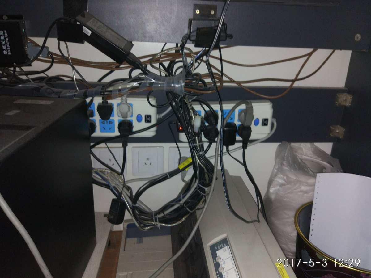 转换器插座怎么用-插座使用全攻略，避免安全隐患，享受便利电力