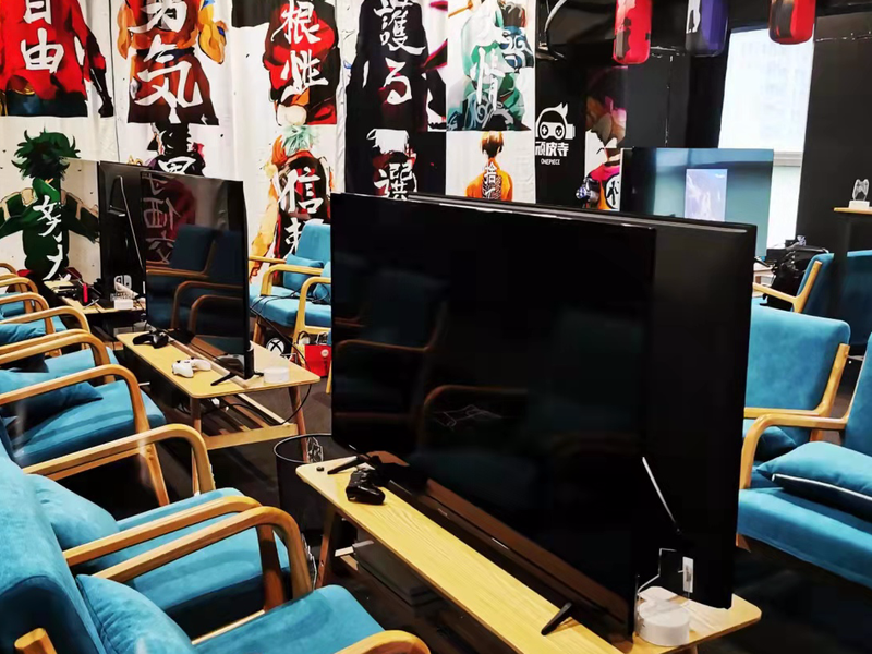 好玩的手机游戏_ps4好玩还是电脑好玩_ps4和xboxone哪个好玩