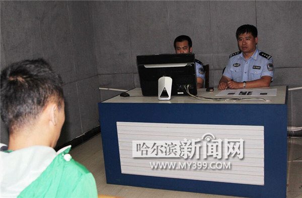 cf手游刷枪助手破解版_cf手游作弊器刷枪永久_cf手游无限刷枪软件