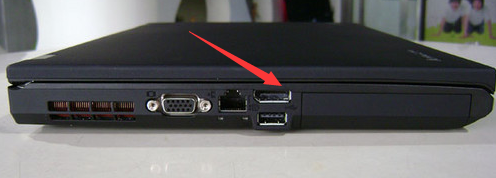 hp笔记本外接显示器_hp笔记本外接显示器无显示_惠普笔记本连接外部显示器