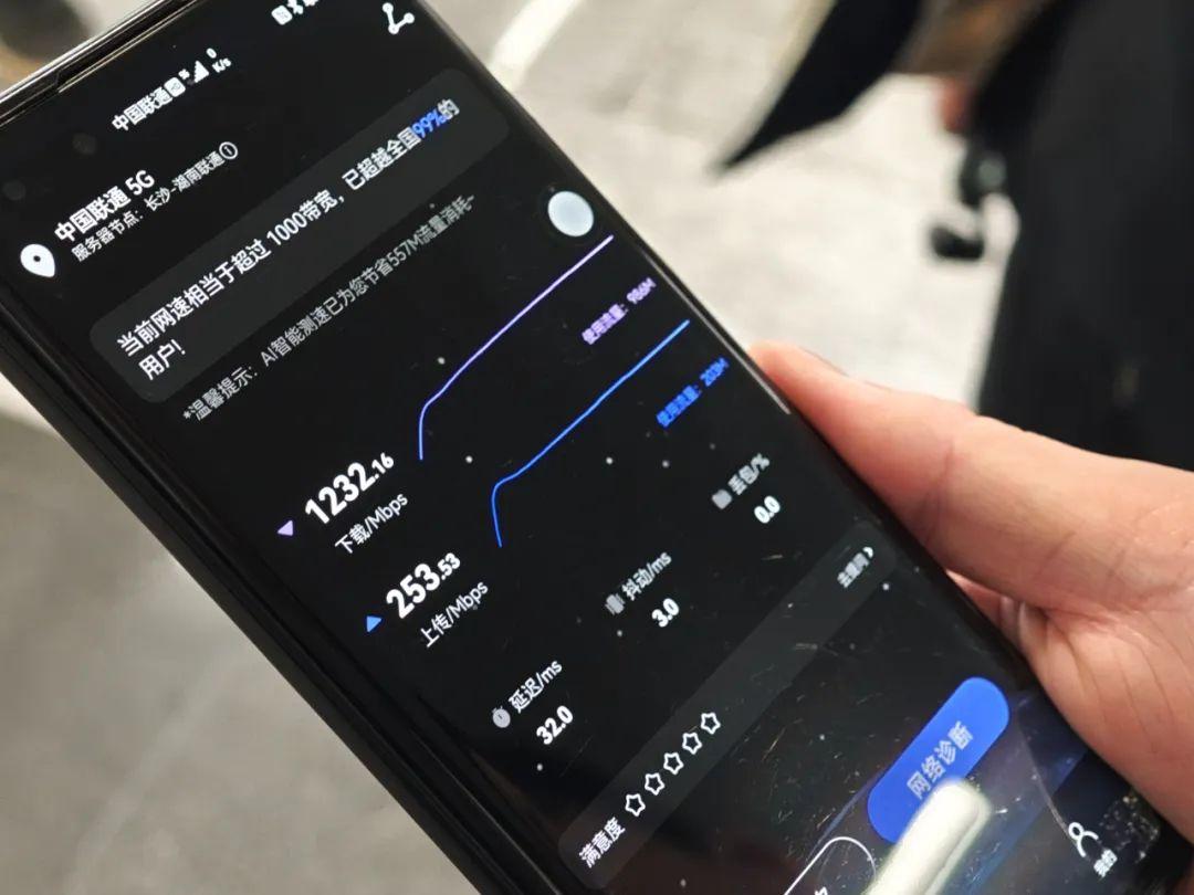 直播适合打手机做游戏的软件_适合直播打游戏的手机_适合做直播打游戏的手机
