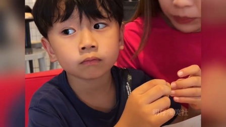 手机版熊孩子搞笑游戏视频_搞笑熊游戏解说_搞笑熊的视频