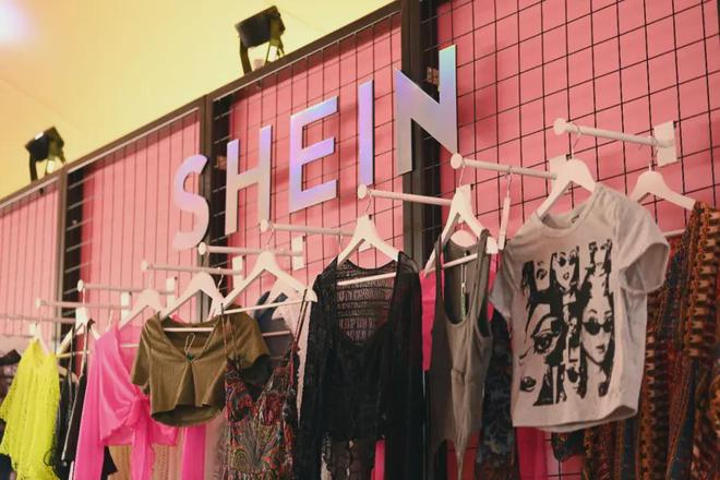 百图女装品牌加盟_百图女装加盟_百图女装旗下品牌