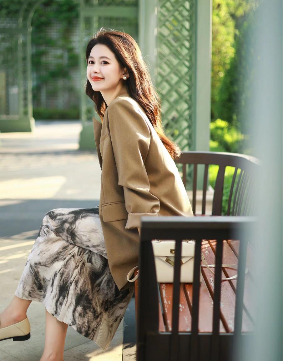 搭配衣服手机游戏有哪些软件_有什么搭配衣服的游戏手机_搭配衣服手机游戏有什么